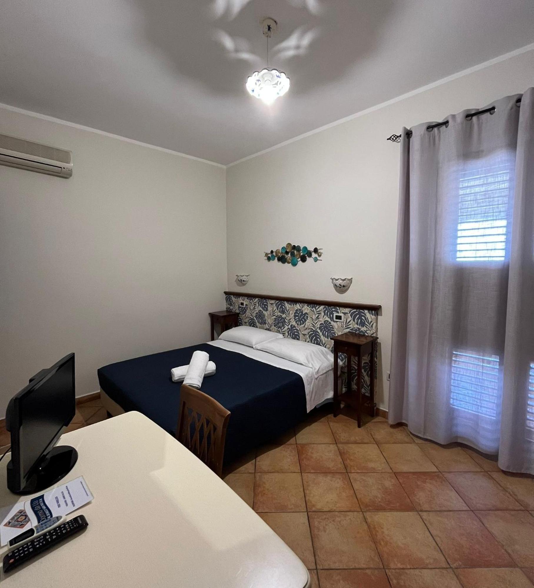 Dormo Da Lia Borgo San Nicola Hotel Mandra Capreria Buitenkant foto